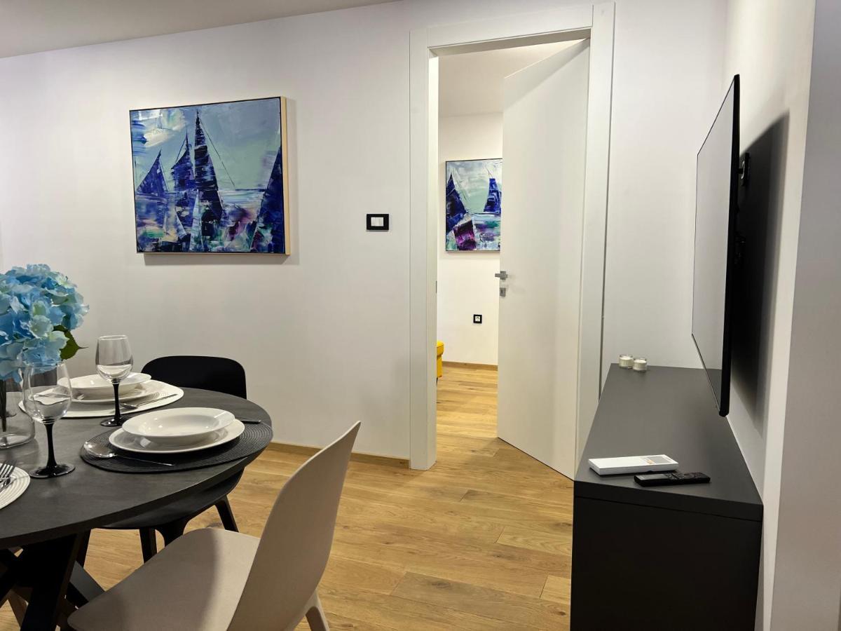 Poseidon Apartment Izola Extérieur photo