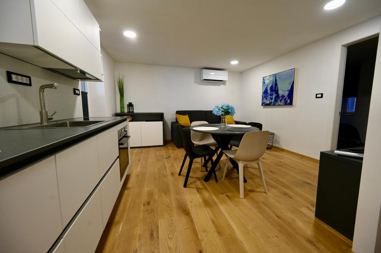 Poseidon Apartment Izola Extérieur photo