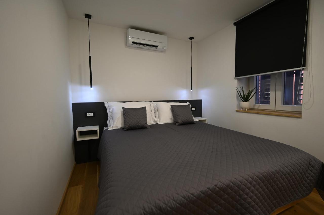 Poseidon Apartment Izola Extérieur photo