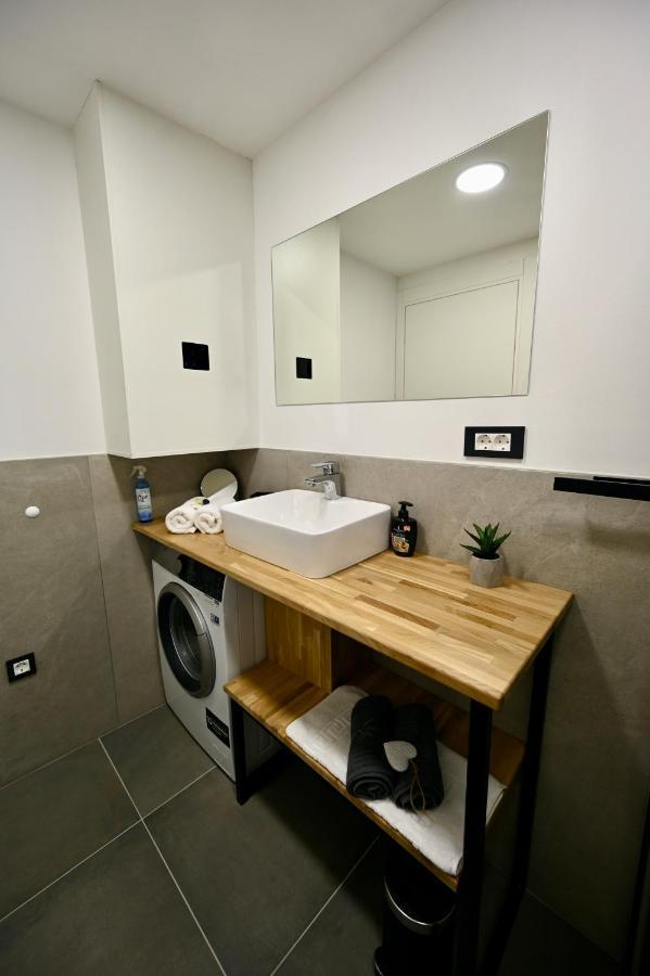 Poseidon Apartment Izola Extérieur photo