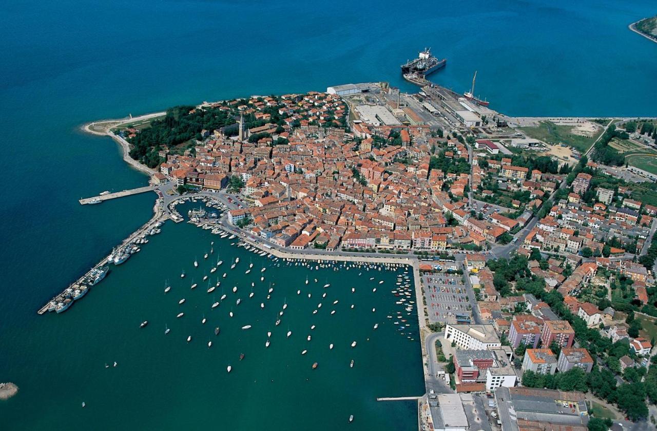 Poseidon Apartment Izola Extérieur photo